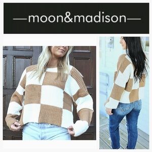 Moon & Madison Tan & Off White Colorblock Relaxed Fit Sweater Sz L